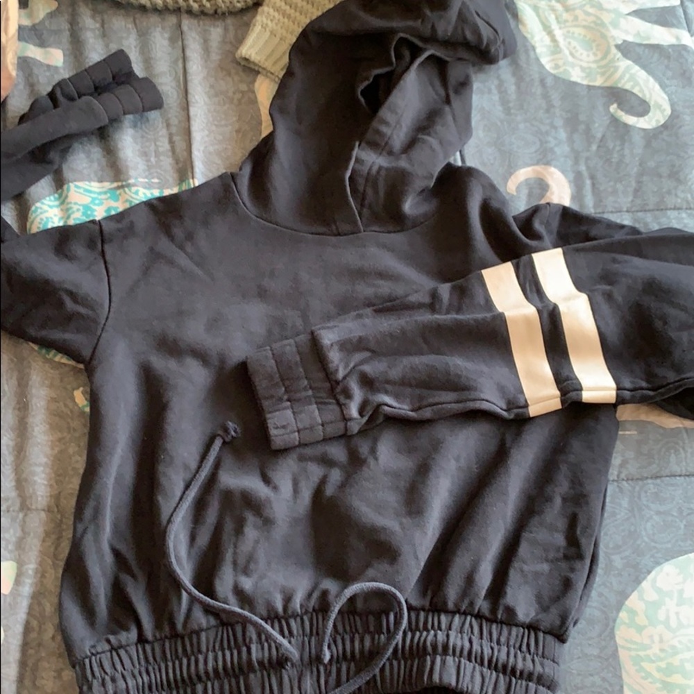 Navy blue crop hoodie